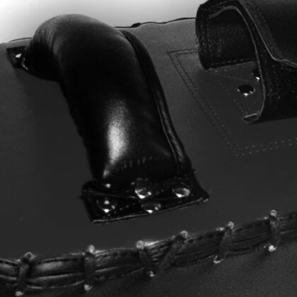 ANGEBOT Des Monats - Thai Tech Arm-Schlagpolster Leder 46 Cm 6 ANGEBOT Des Monats - Thai Tech Arm-Schlagpolster Leder 46 Cm – Bild 4