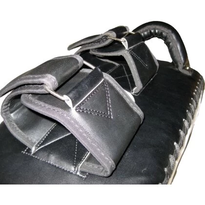 Compact Bluuu Arm-Pratze 6 Compact Bluuu Arm-Pratze – Bild 4